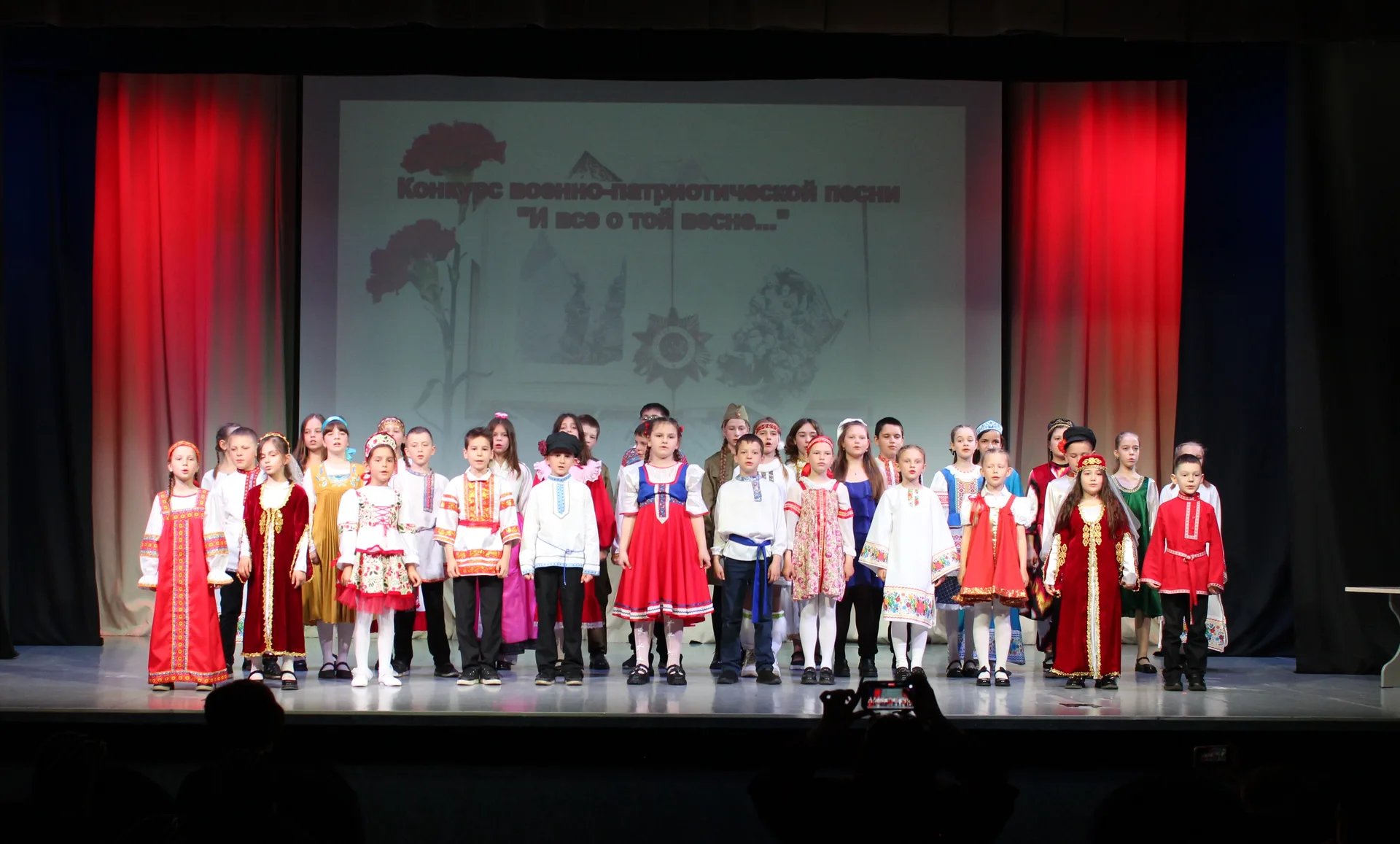 «И ВСЕ О ТОЙ ВЕСНЕ…»